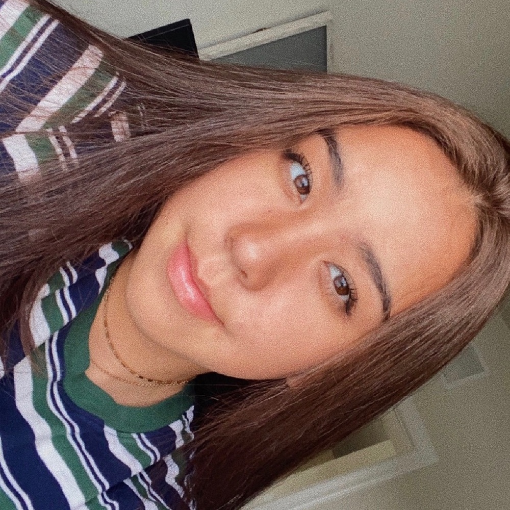 Meet your Posher, Luisa